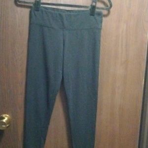 PINK Yoga Snowflake leggings